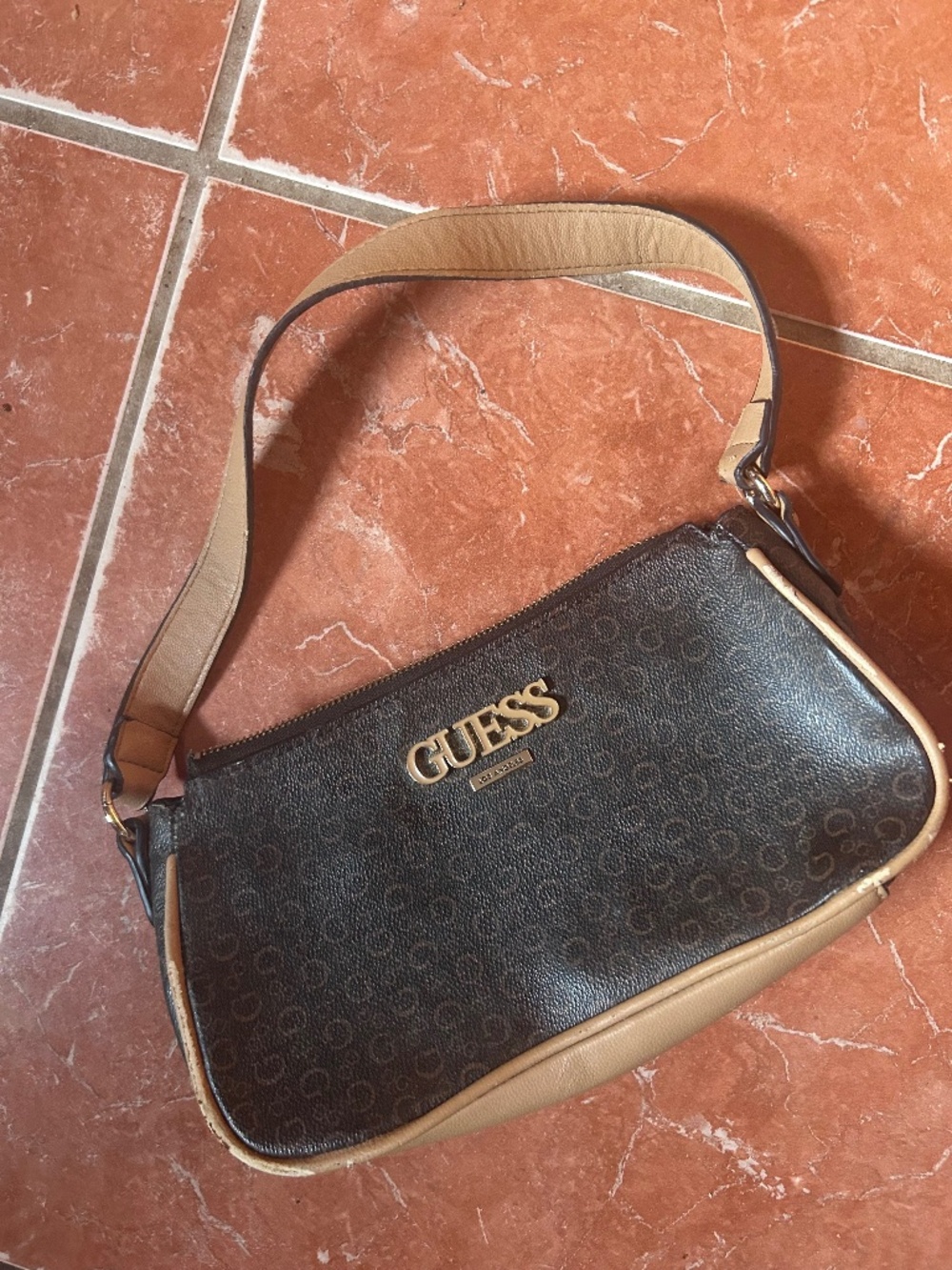Guess Shoulder Purse
